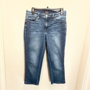 NYJD Alina Denim Embroidered Capris Lift Tuck Technology Women’s Size 8